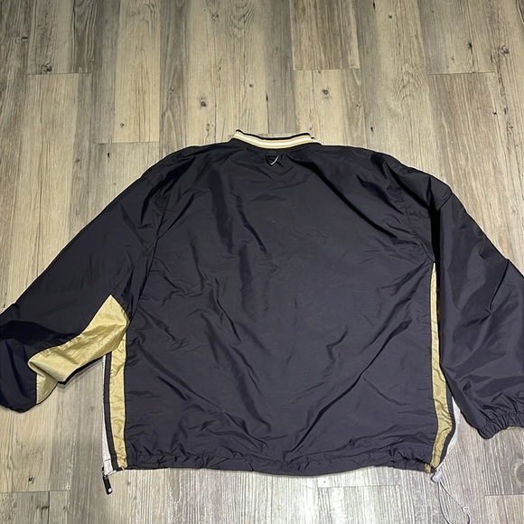 Men’s Holloway Windbreaker Pullover - Picture 5 of 5